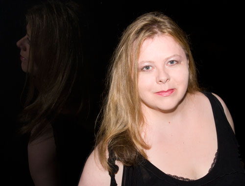 Lisa Daehlin Soprano lisadaehlin@yahoo.com photo by Flash Rosenberg